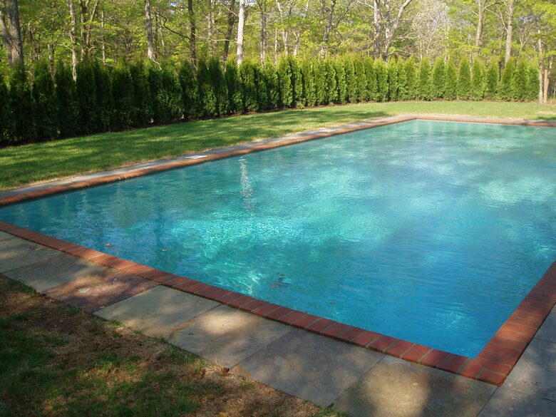 Euro Chateau - Easthampton, New York