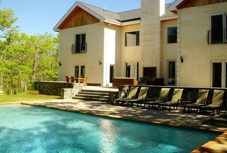 Euro Chateau - Easthampton, New York