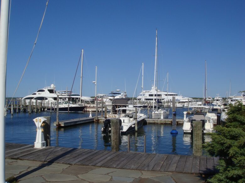 Euro Chateau - Easthampton, New York