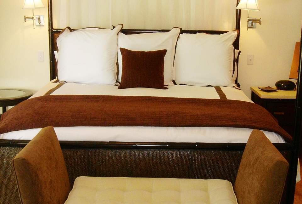 Euro Chateau - Easthampton, New York