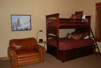 Black Diamond Lodge #141 - Park City, Utah