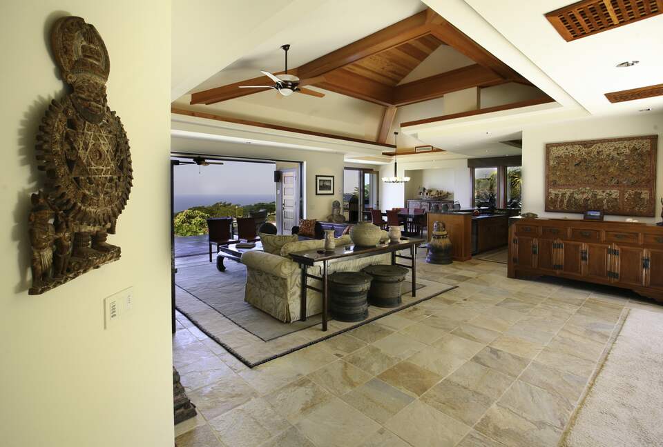 The Auamo Compound at Hokuli'a - KEALAKEKUA, Big Island, Hawaii