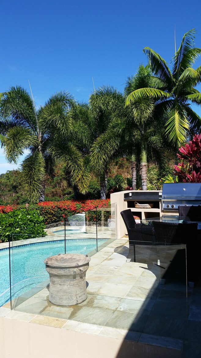 The Auamo Compound at Hokuli'a - KEALAKEKUA, Big Island, Hawaii