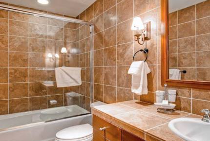 Slopeside Home on Bachelor Gulch & Beaver Creek - Avon, Colorado