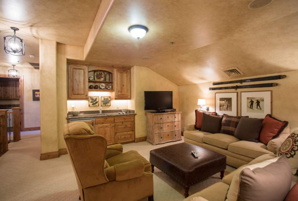 Grand Lodge Deluxe Penthouse #406 - Park City, Utah