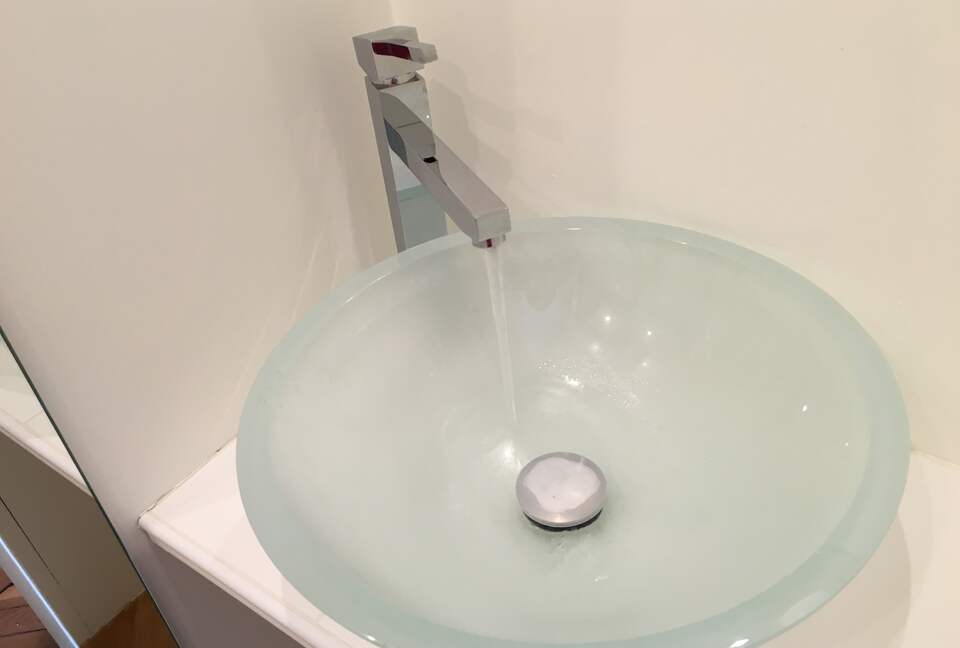 Elegant Matignon Flat - Paris, France