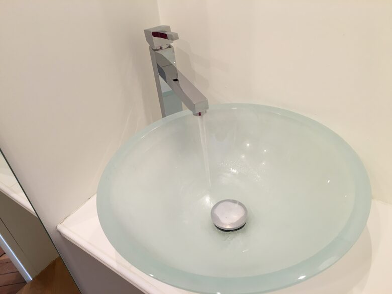 Elegant Matignon Flat - Paris, France