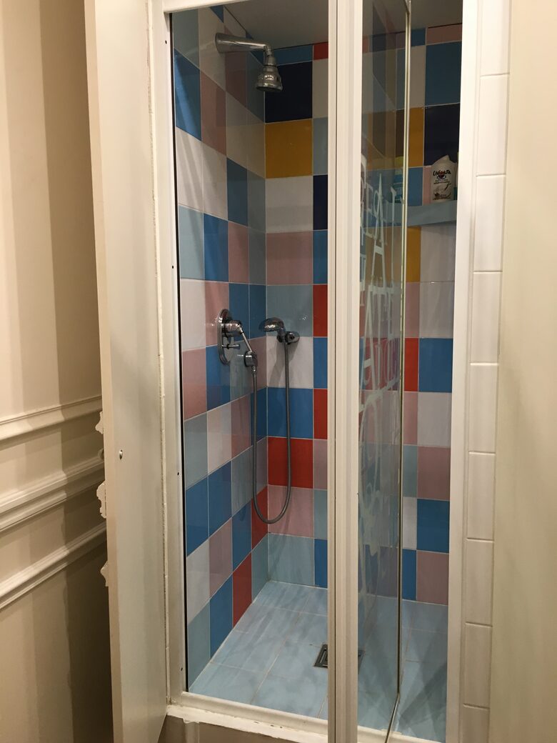 Elegant Matignon Flat - Paris, France