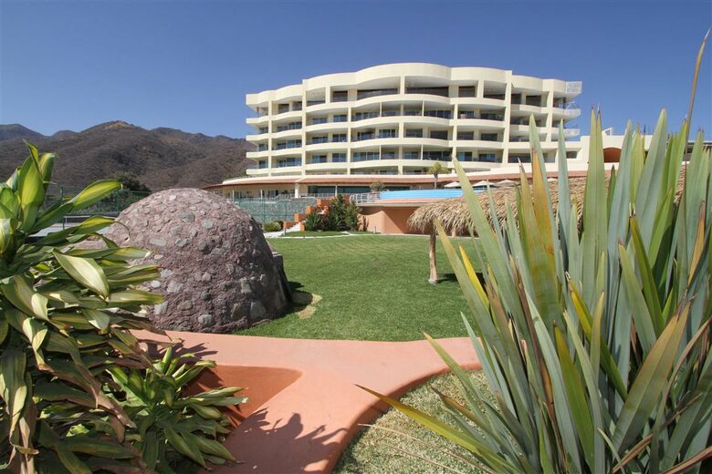 Condo 306 El Dorado in Lake Chapala Mexico - Lake Chapala, Mexico