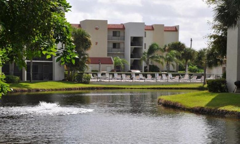 Villa Ashley at Jupiter Ocean & Racquet Club - Jupiter, Florida