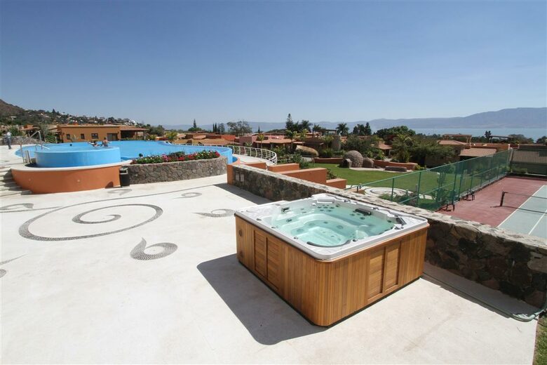 Condo 306 El Dorado in Lake Chapala Mexico - Lake Chapala, Mexico