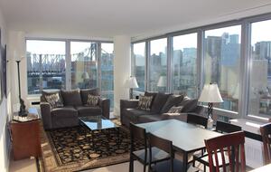 Manhattan - Roosevelt Island Gem - New York City, New York