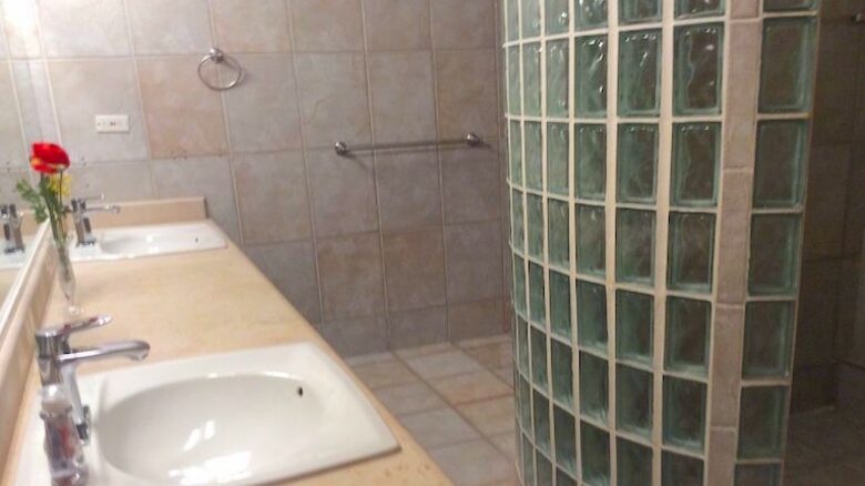 Point Blue Home - Cole Bay, Sint Maarten (Dutch part)