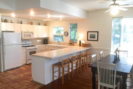 Palm Paradise Beach House - Isle of Palms, South Carolina