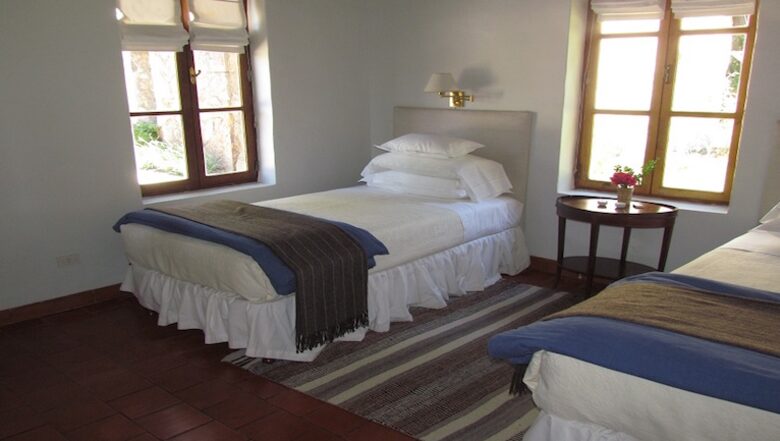 The Cerro de los Pinos House - Patagonia, Argentina