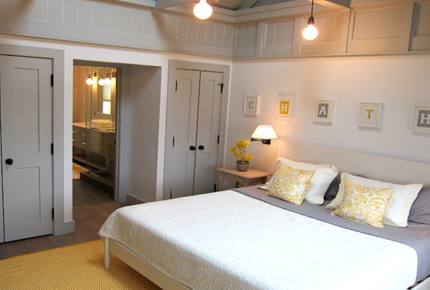 Chatham Cape Cod Oceanfront Villa - Chatham, Massachusetts