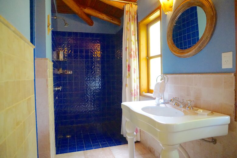 Ranch House on 880-acre Ranch in Argentine Lake District - Villa Lago Rivadavia, Argentina