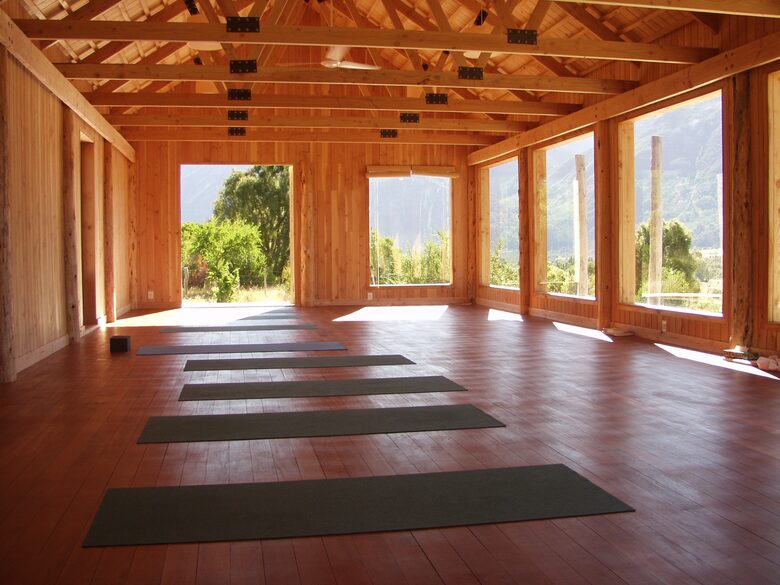 Ranch House on 880-acre Ranch in Argentine Lake District - Villa Lago Rivadavia, Argentina