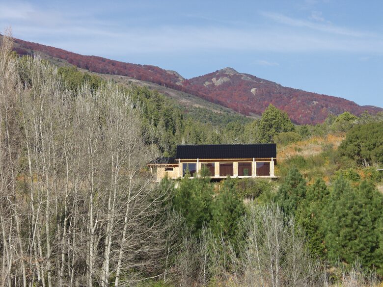Ranch House on 880-acre Ranch in Argentine Lake District - Villa Lago Rivadavia, Argentina