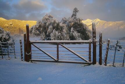 Gorgeous 880 Acre Argentina Ranch - Villa Lago Rivadavia, Argentina