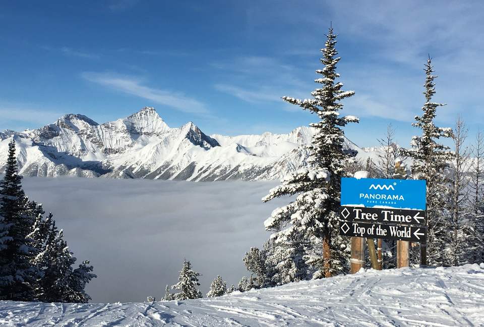 Lone Wolf Chalet Panorama Mountain - Panorama, Canada