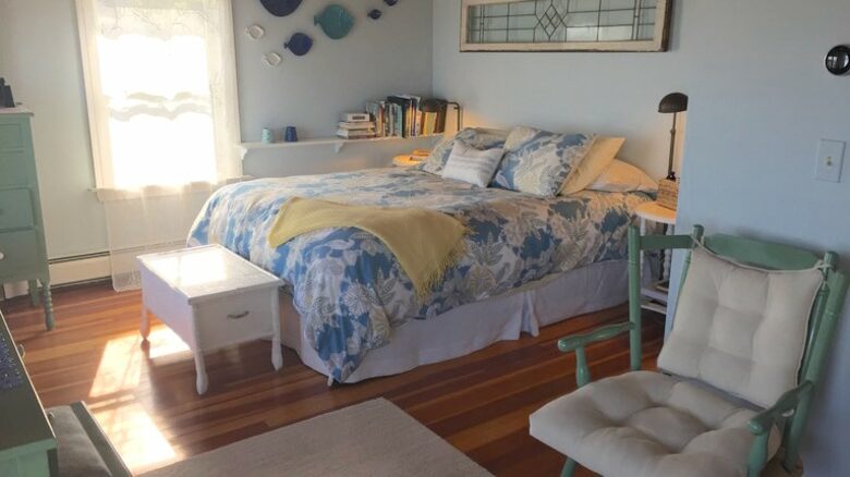 Diamond Cove Seaside Cottage - Annisquam, Massachusetts