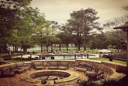 Ark on Lake Lanier - Gainesville, Georgia