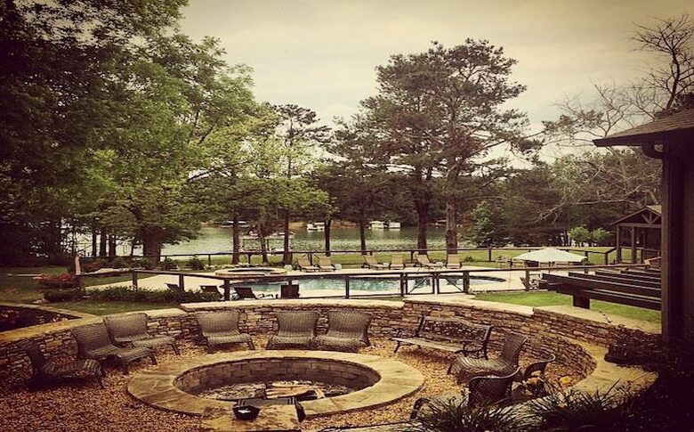 Ark on Lake Lanier - Gainesville, Georgia