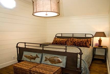 Ark on Lake Lanier - Gainesville, Georgia