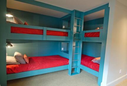 Ark on Lake Lanier - Gainesville, Georgia