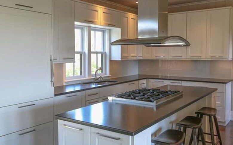 Nantucket Water View - Nantucket, Massachusetts