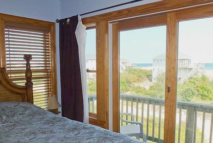 Stargazer Oceanside Home in Carova Beach - Outer Banks - Corolla, North Carolina