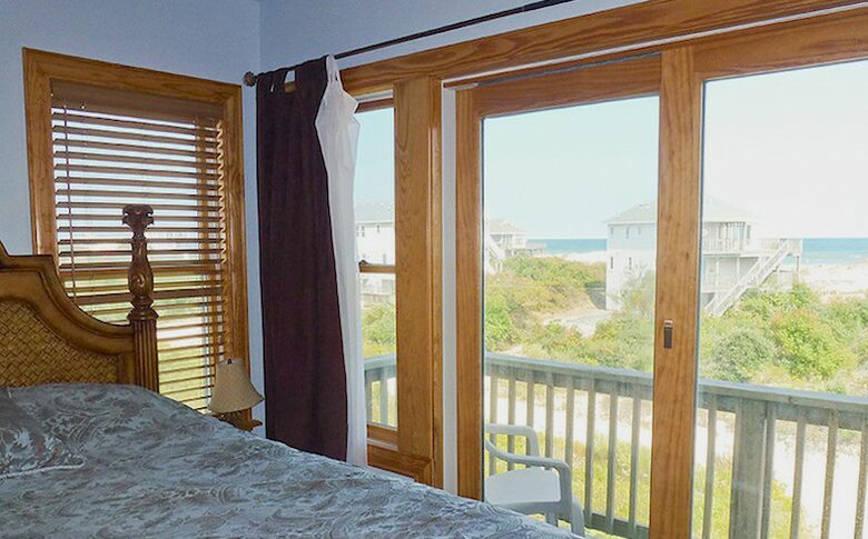 Stargazer Oceanside Home in Carova Beach - Outer Banks - Corolla, North Carolina