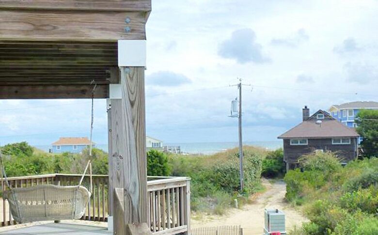 Stargazer Oceanside Home in Carova Beach - Outer Banks - Corolla, North Carolina