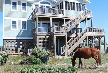 Stargazer Oceanside Home in Carova Beach - Outer Banks - Corolla, North Carolina