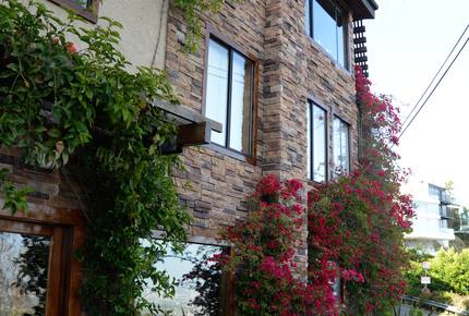 Hollywood Hills Home with Exquisite View - Los Angeles, California