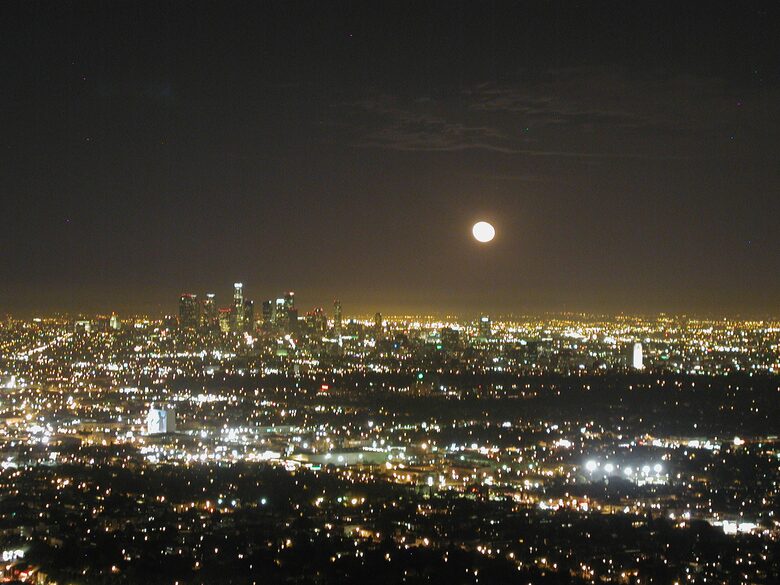 Hollywood Hills Home with Exquisite View - Los Angeles, California