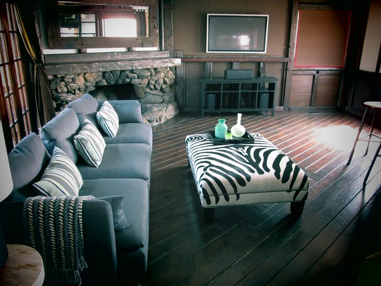 Hollywood Hills Home with Exquisite View - Los Angeles, California