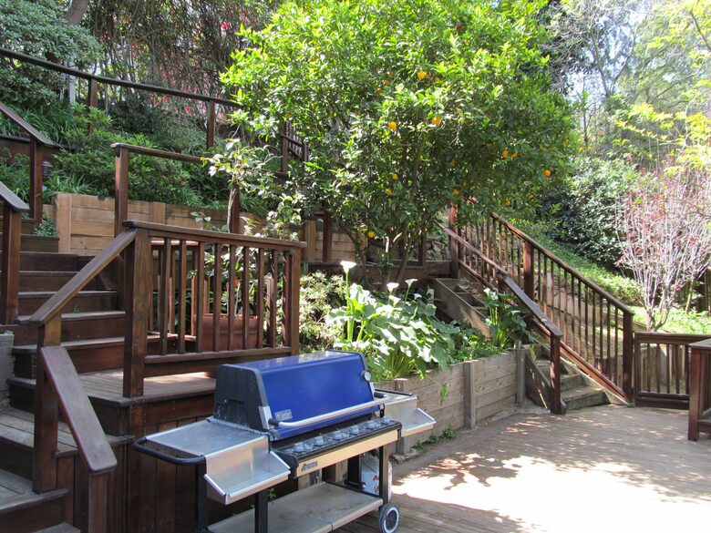 Hollywood Hills Home with Exquisite View - Los Angeles, California