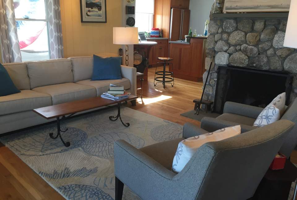 Diamond Cove Seaside Cottage - Annisquam, Massachusetts