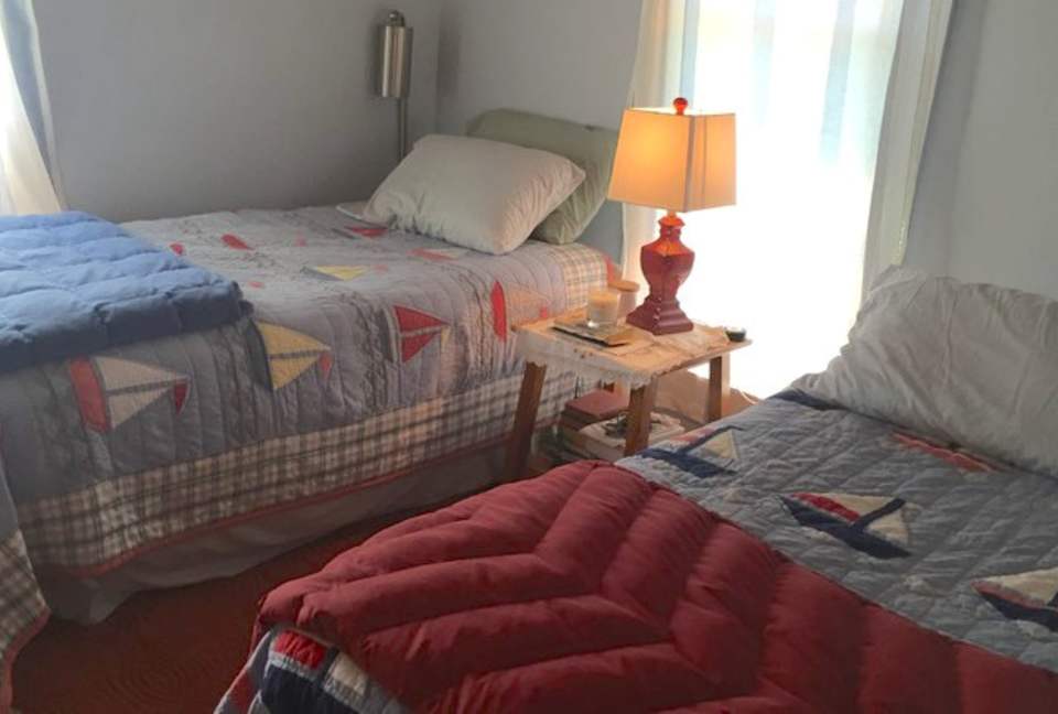 Diamond Cove Seaside Cottage - Annisquam, Massachusetts