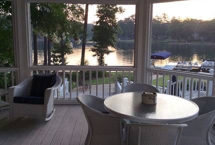 Luxurious Lake Front Home with Private Pool and Dock - Greensboro, Georgia