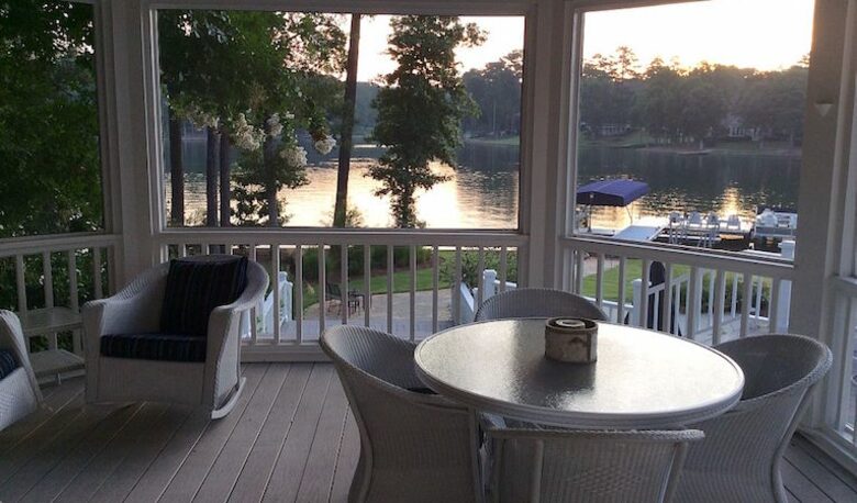 Luxurious Lake Front Home with Private Pool and Dock - Greensboro, Georgia