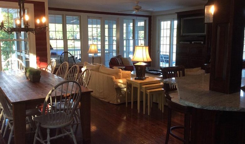 Luxurious Lake Front Home with Private Pool and Dock - Greensboro, Georgia