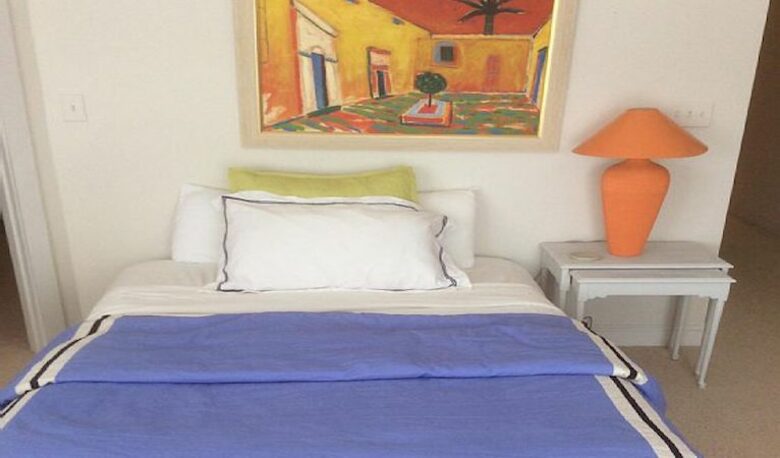 Luxurious Lake Front Home with Private Pool and Dock - Greensboro, Georgia