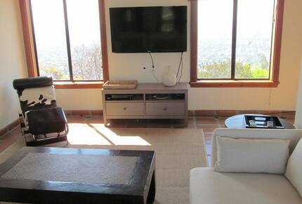 Hollywood Hills Home with Exquisite View - Los Angeles, California