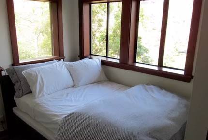 Hollywood Hills Home with Exquisite View - Los Angeles, California