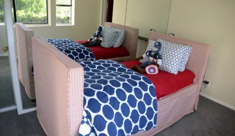 Hollywood Hills Home with Exquisite View - Los Angeles, California