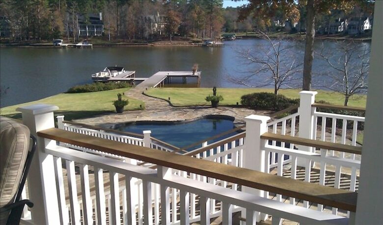 Charming Southern Lakefront Home with Pool - Greensboro, Georgia