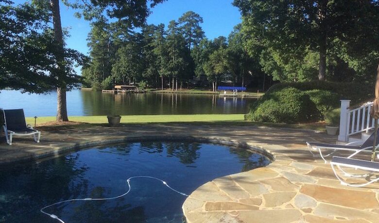 Charming Southern Lakefront Home with Pool - Greensboro, Georgia